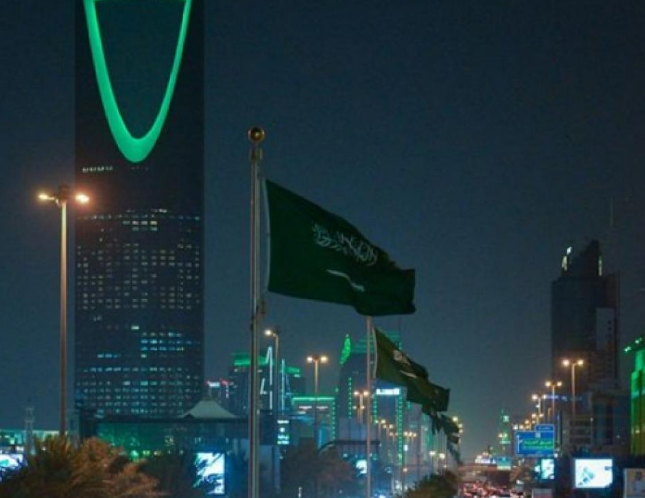 شركة سعودية توقع إتفاق إعادة تمويل بـ 533 مليون دولار